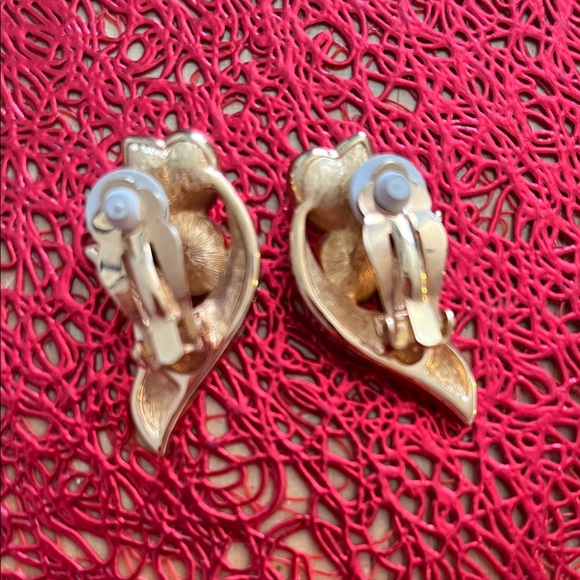 Goldtone and Crystal Earrings- Clip On - Picture 2 of 5